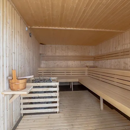 Apolonia Iii - * Dziwnów