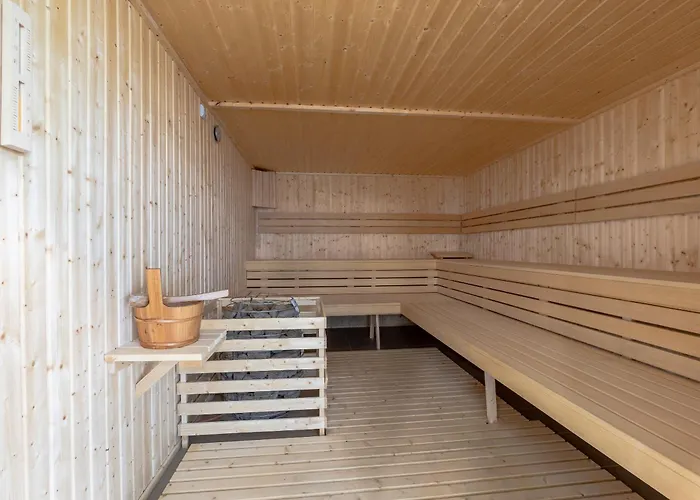 Apolonia Iii - * Dziwnów