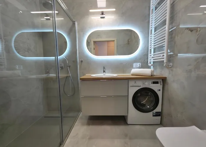 Apolonia Iii - Dziwnów